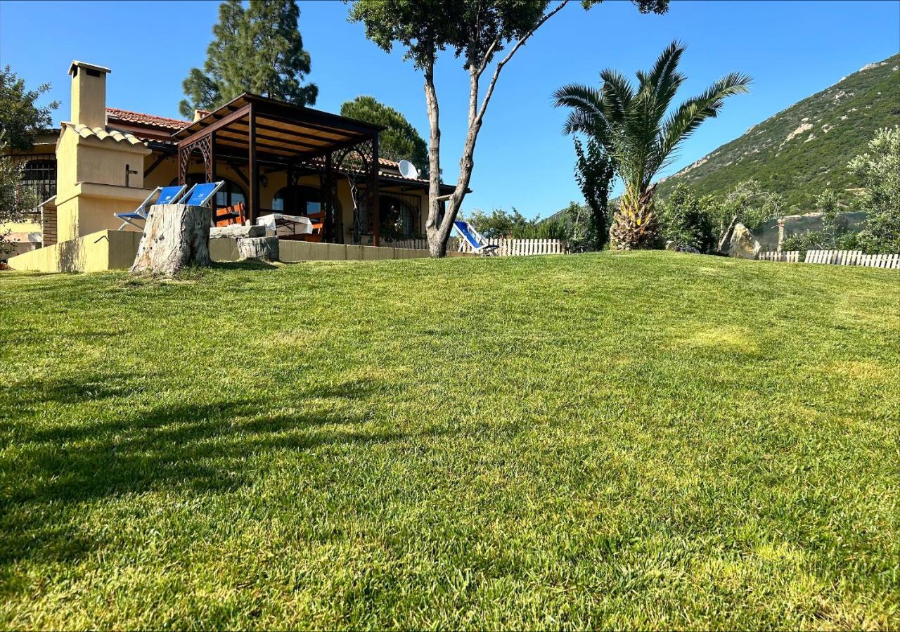 Villa Sureu Solanas  Ngoại thất bức ảnh